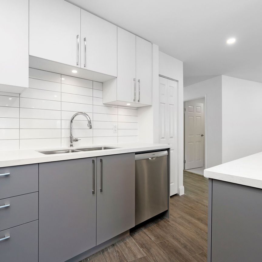 For Lease - 1498 Paddington Court Unit# UPPER, Burlington, Ontario - Photo 1