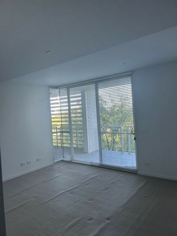 Executive Living in the Heart of Barton - Photo 5