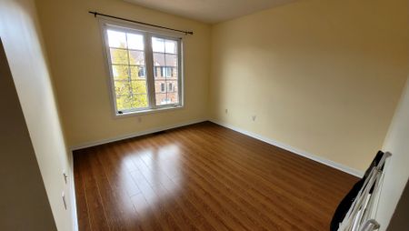 For Lease - 2 Clay Brick Court Unit# 38, Brampton, Ontario - Photo 3