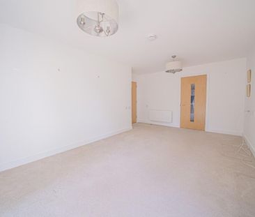 2 bedroom retirement property to rent - Photo 1