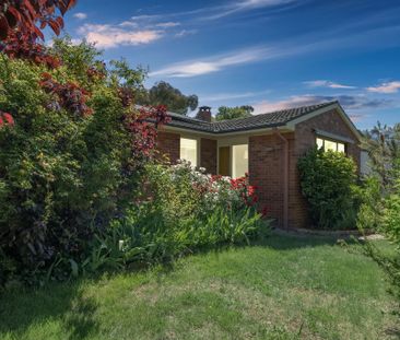 11 Simpson Street, Watson ACT 2602 - House For Rent | Domain - Photo 2