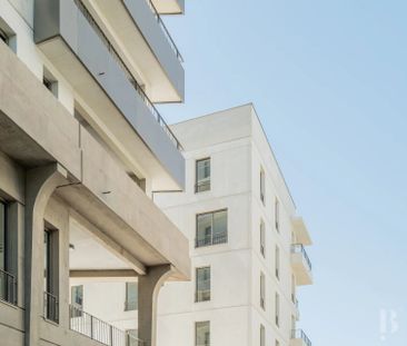 Rental Apartment Bordeaux Saint-Jean - Photo 4