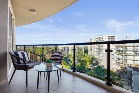 Modern One-Bedroom Apartment with Resort-Style Facilities - Photo 5