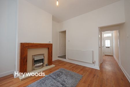 2 bed terraced house to rent in Slaney Street, Newcastle-under-Lyme, Staffordshire - Photo 3