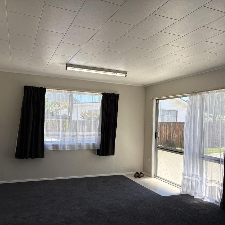 Ballance Street just moments away - Photo 1