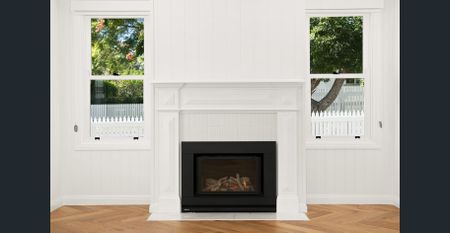 🏡 **Luxury 4-Bedroom Residence in East Toowoomba** - Photo 2