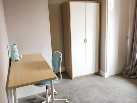 4 bedroom terraced house to rent - Photo 2