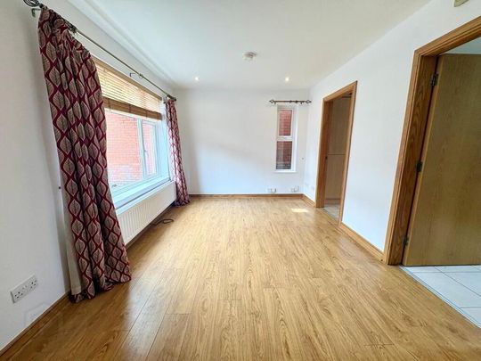 77 Church View, Holywood, BT18 9LN - Photo 1