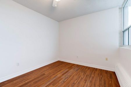 For Lease - 2263 Marine Drive Unit# 1408, Oakville, Ontario - Photo 2