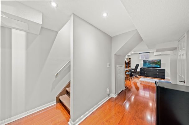 For Lease - 71 Puccini Drive Unit# 26 - Main + BSMT, Richmond Hill, Ontario - Photo 1