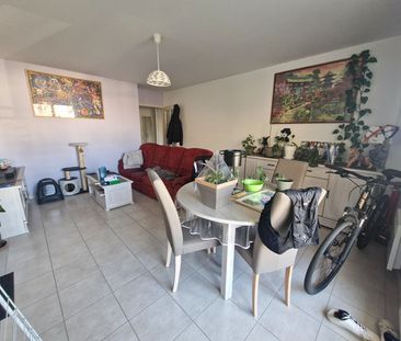 Location Appartement 2 pièces 48m² - Photo 1