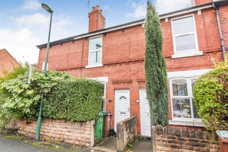 2 bedroom terraced house to rent - Photo 3