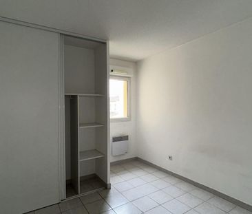 Location Appartement 2 pièces 48m² PONT ST ESPRIT 30130 - Photo 5