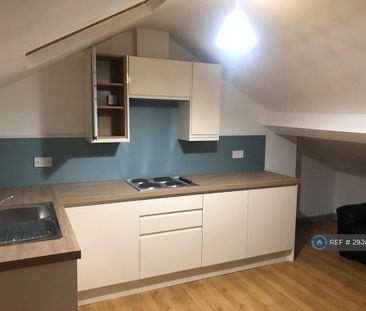 2 bedroom detached house to rent - Photo 5