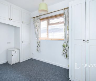 2 bedroom detached to rent West Way, Bournemouth - Photo 3