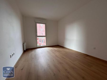 Location Appartement 3 pièces 75m² ARMENTIERES 59280 - Photo 5