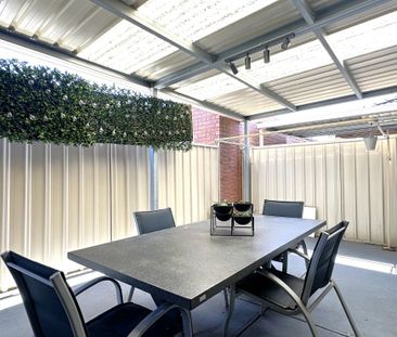 Low Maintenance Immaculate Unit! - Photo 1