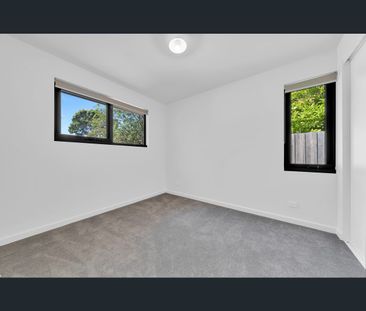 2/76 Skye Road, Frankston, Vic 3199 - Photo 4