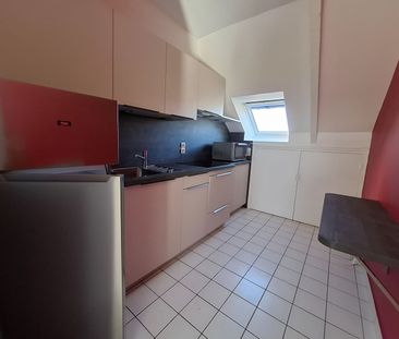 Location Appartement 3 pièces 55m² - Photo 2