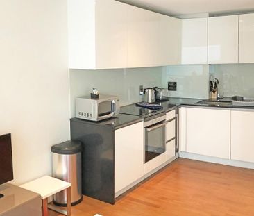 Studio to rent - Photo 4