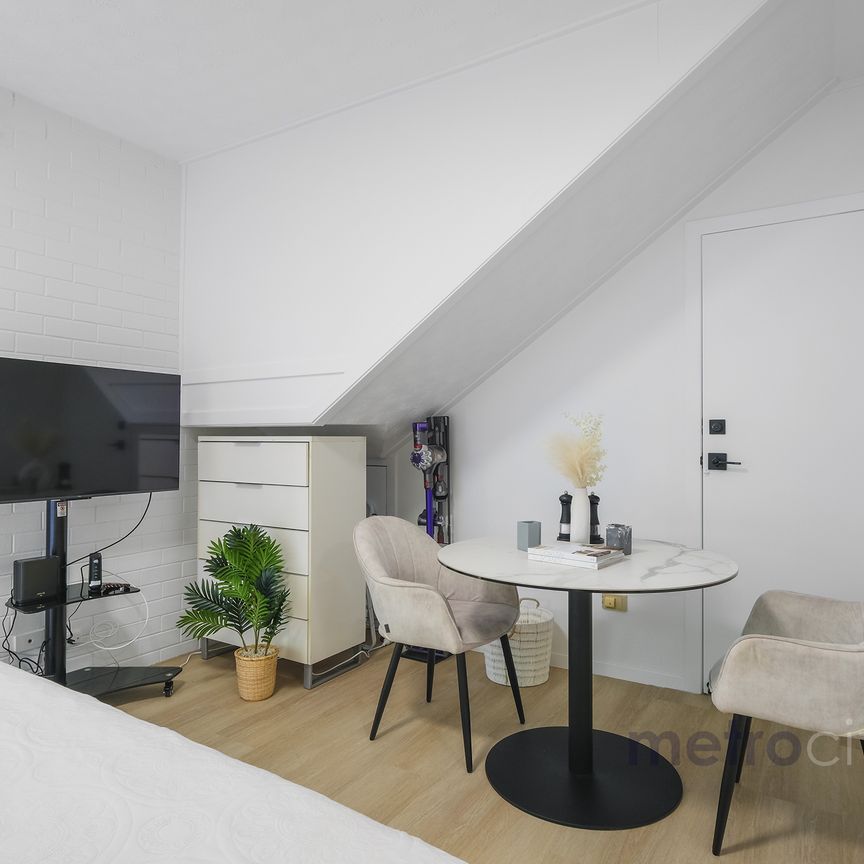 Modern Furnished Studio in Wavell Heights – Private & Comfortable! - Photo 1