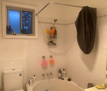 Toongabbie - Photo 1