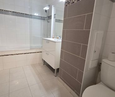 Location Appartement 2 pièces 53m² ST JEAN DE BRAYE 45800 - Photo 6