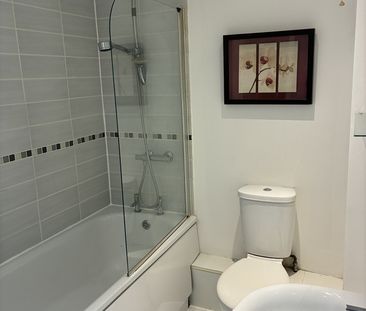 2 Bed Flat, Horfield, BS7 - Photo 6