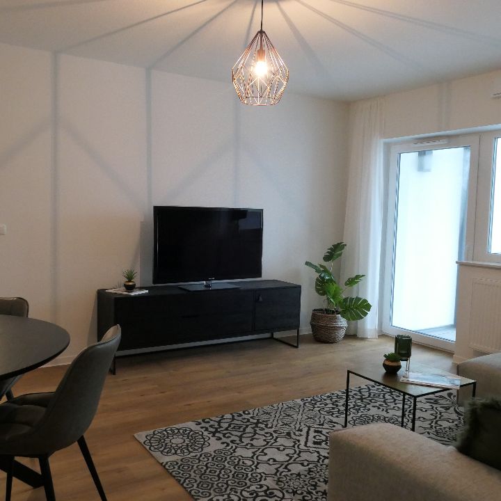 ***TOP sanierte Wohnung mit verglastem Balkon und Vollbad*** - 21502 Geesthacht - Foto 1