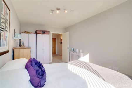 Laban Walk London SE8 - Photo 5