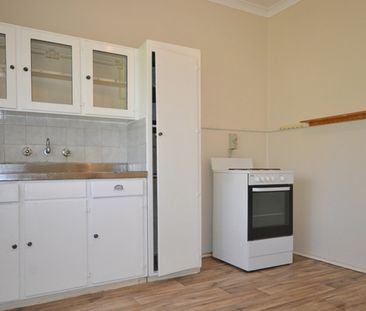 One Bedroom Unit in Convenient Mandurah Location - Photo 5