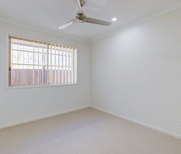 Family Home in Highlands Estate! - Photo 2