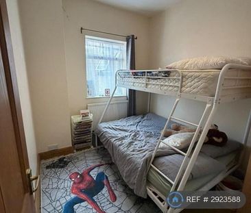 2 bedroom terraced house to rent - Photo 6