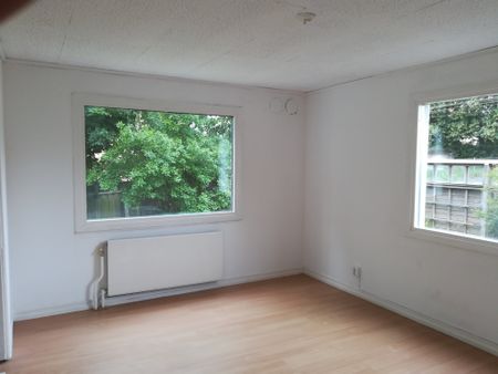 Torgny Segerstedtsgatan, Västra Frölunda - Photo 5