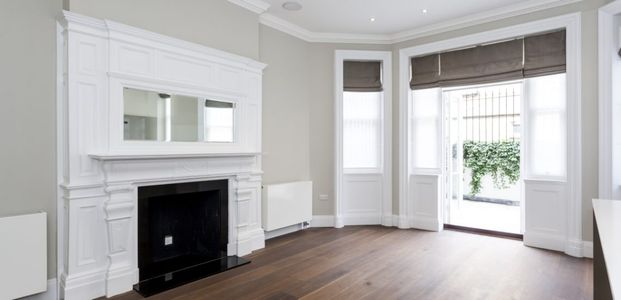 Three Bedrooms in Green Street, Mayfair W1K - Photo 1