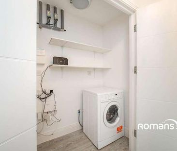 Brunswick Road, Deepcut, Camberley, Surrey, GU16 - Photo 1