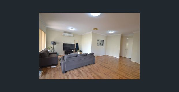 STUNNING 3 BEDROOM FAMILY HOME - Photo 1
