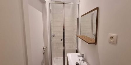 Appartement te huur in Antwerpen voor € 620 met 1 slaapkamer - Foto 2