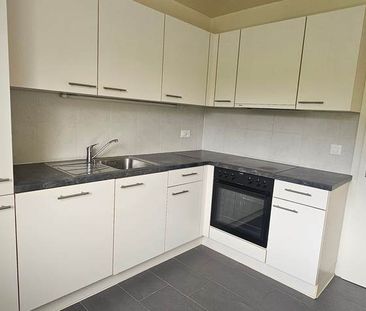 3.5 Zimmer, 96 m², 1. Stock - Photo 3