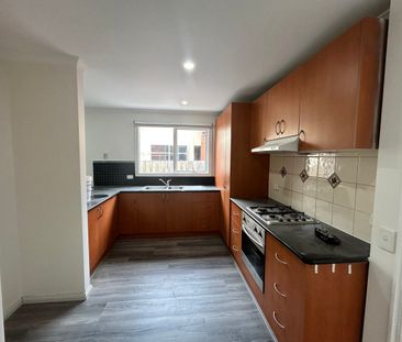 Spacious family home - Photo 4