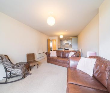 2 bedroom apartment to rent - Photo 3