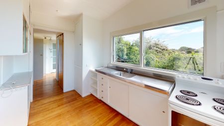 Raumati South - 1 Bedroom - Photo 5