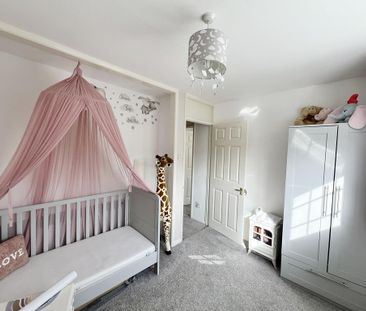 3 bedroom semi-detached house to rent - Photo 1
