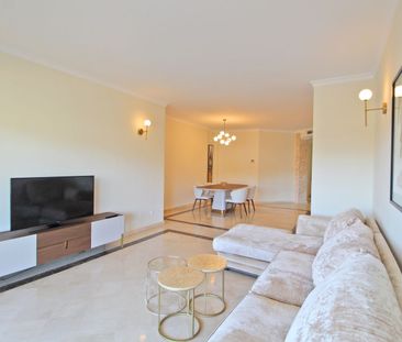 Alquiler de piso en Calle Incosol, 40 - Photo 2