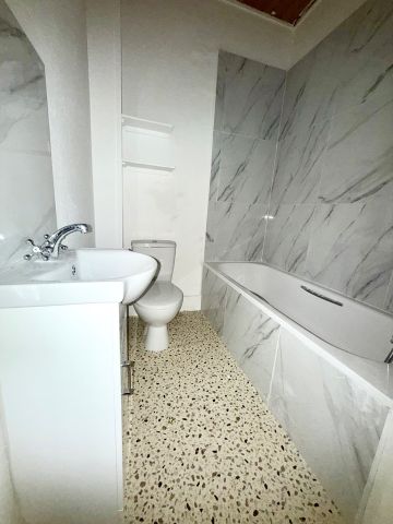 1 Bed Flat, Streathbourne Road, SW17 - Photo 4