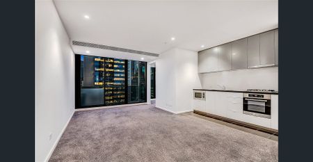 Spacious Two Bedroom Apartment with Northerly Views! - Photo 2