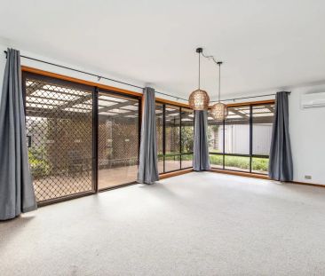 14 Hocking Crescent, Pooraka SA 5095 - Photo 3