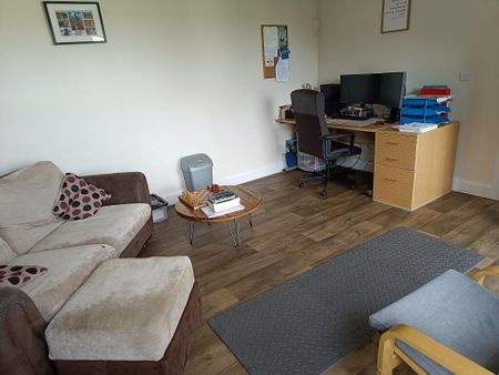 8a Leeke Road, Bushmills, BT57 8UN - Photo 2