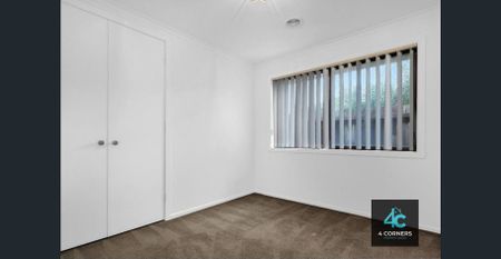 Spacious Family Living on a Generous Block in a Prime Location - Photo 3