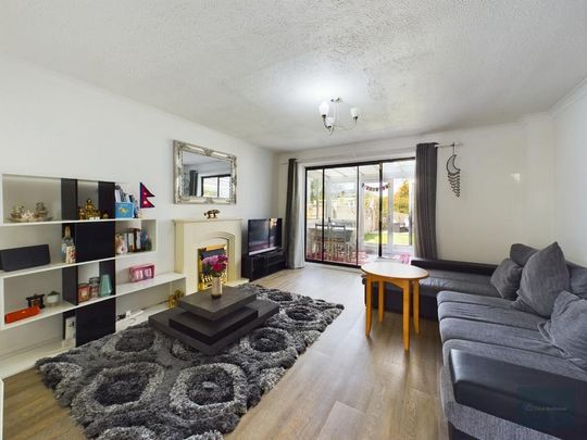 2 bedroom terraced house to rent - Photo 1